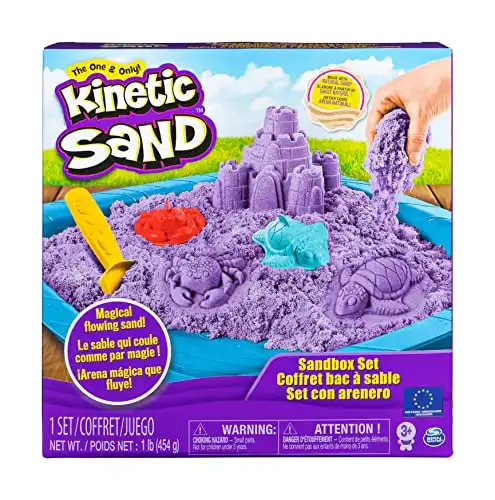 Kinetic Sand Sandbox Set mit Box für drinnen und draußen