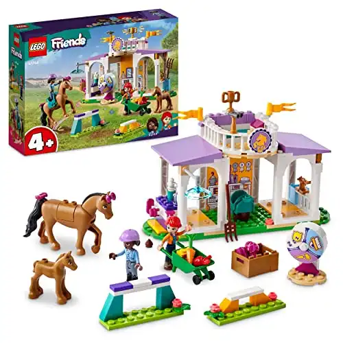 LEGO Reitschule Set mit Pferden, Reitstall und mehr